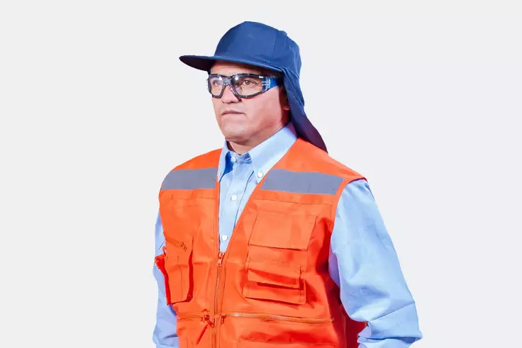 renovater worker 2